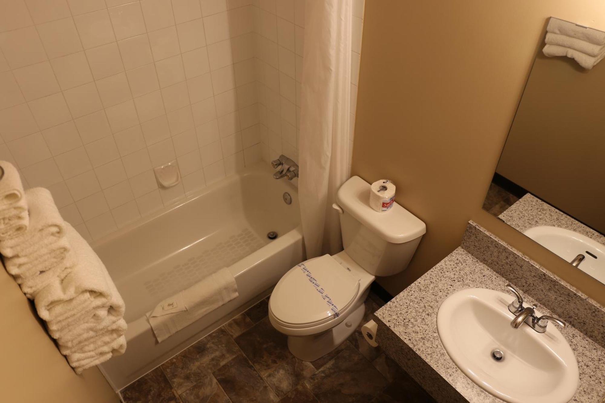 Didsbury Country Inn Bagian luar foto