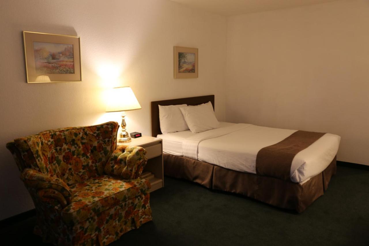 Didsbury Country Inn Bagian luar foto