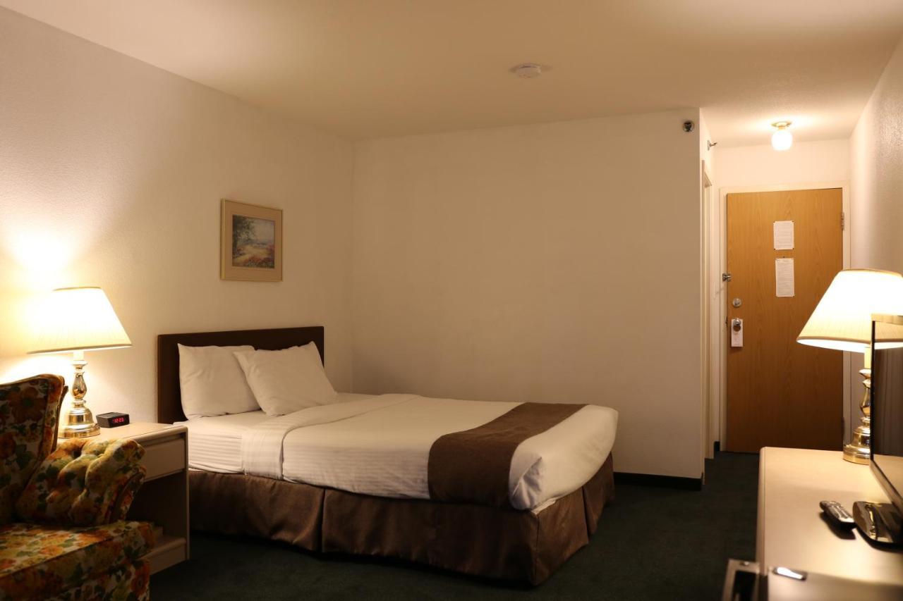Didsbury Country Inn Bagian luar foto